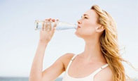 常喝白开水能减轻尿道炎